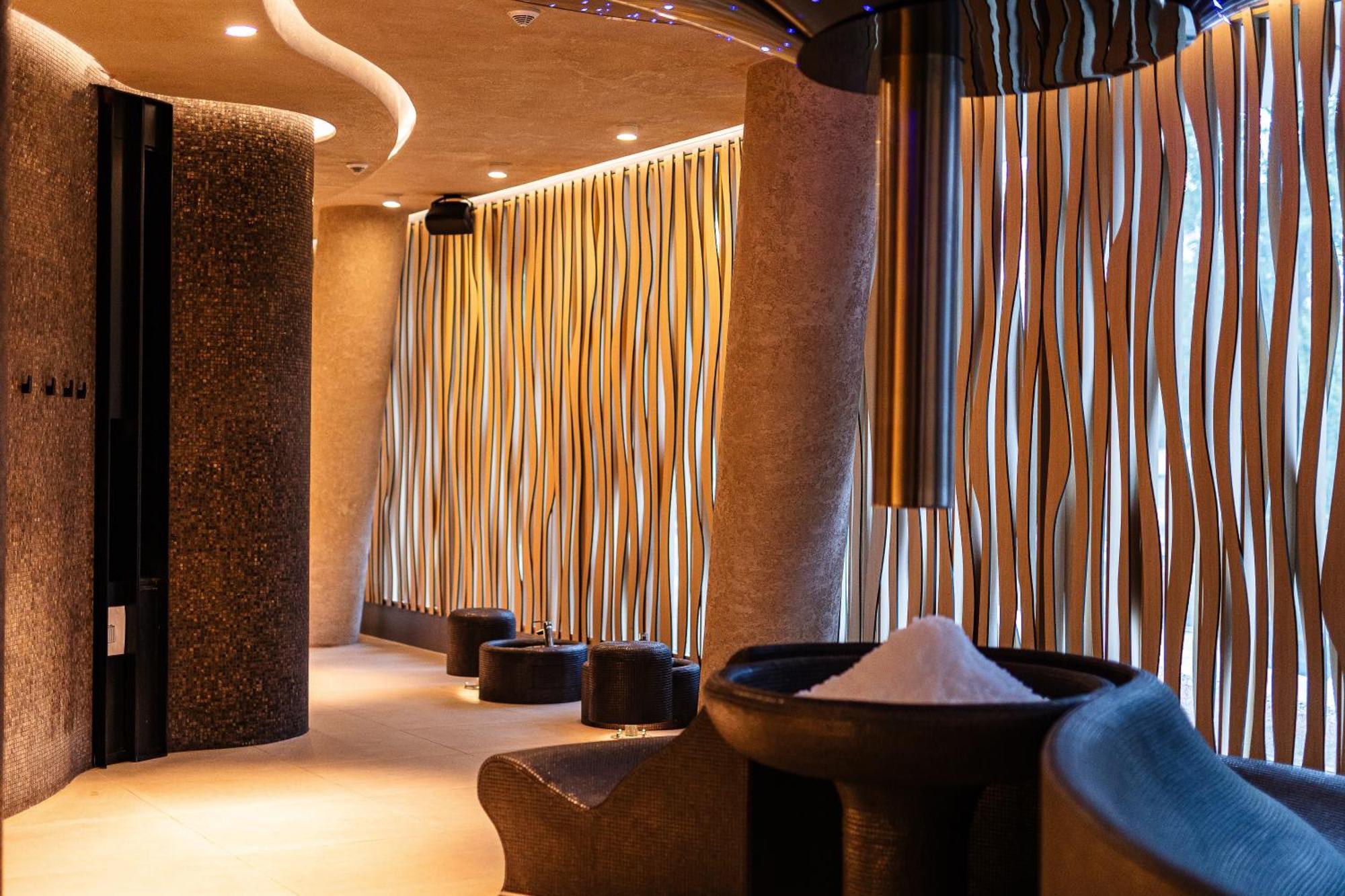 Wave Club Apartment